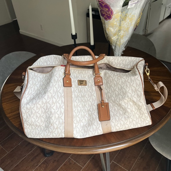 Michael Kohrs Travel Duffle Bag - Picture 1 of 6